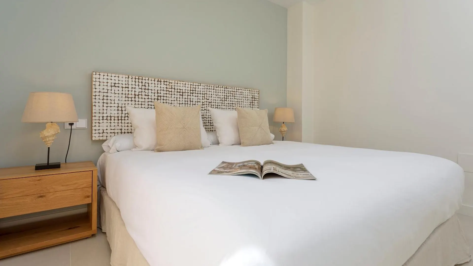 Genteel Home Costa De Nagueles Marbella 0*,  Spain
